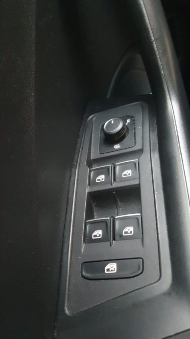 VW Passat 2,0 TDI BMT DSG automatik